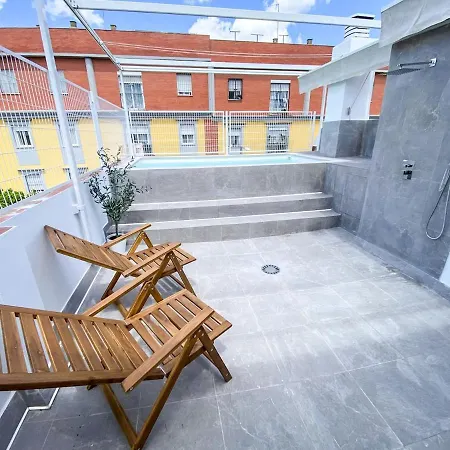 Villa With Private Swimming Pool In *