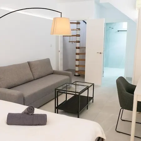 With Private Swimming Pool In * Siviglia