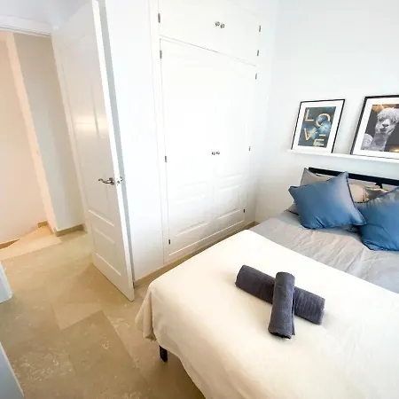 Villa With Private Swimming Pool In Seville